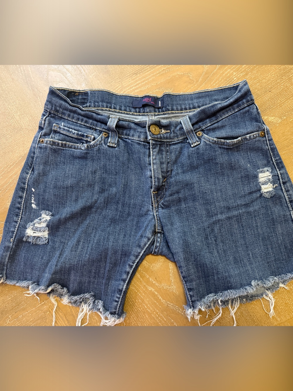 Women’s Levi’s Denim Frayed Hem Women's Shorts - Blue Size 9M